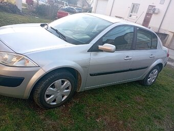 Renault Megane - 5