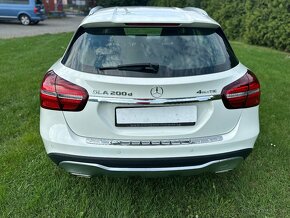 Mercedes-Benz GLA 200 d 4MATIC A/T - 5