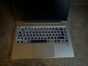 Predám HP elitebook 645 G9 s novou nabíjačkou A+ TRIEDA - 5