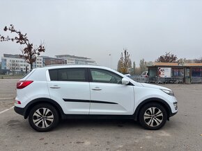 KIA SPORTAGE 2.0 CRDI - 5