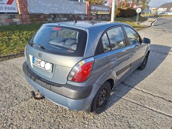 Kia Rio 1.4 LX - 5