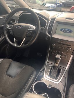 Ford S-Max - 5