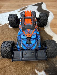 Traxxas E REVO gen2 - 5