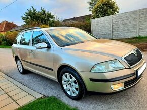 Škoda Octavia II 1,9TDI 77KW ELEGANGE ROK 2010 - 5