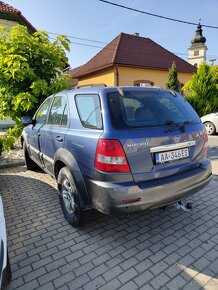 Kia Sorento - 5