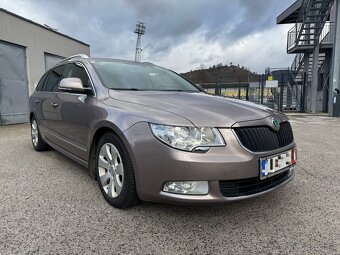 Skoda superb 2.0 tdi combi 103kw - 5