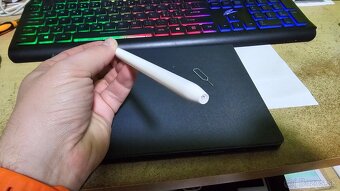 Poškodená Apple pencil 1gen - 5