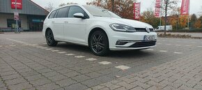 Volkswagen Golf VII Variant 2.0 TDI DSG - 5