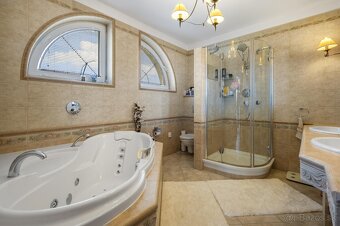 Váš nový nadštandardný domov s vlastným SPA - 5