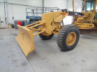 Caterpillar Grader 12 H NA + Riper - 5