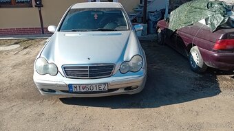 Mercedes c 1.8T benzín  w203 nová stk,em - 5