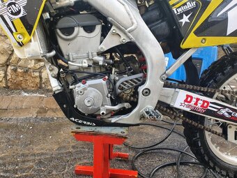 Suzuki rmz 450 - 5