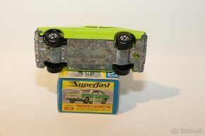 Matchbox SF Ford Zodiac MK.IV - 5