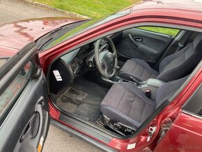 Honda Civic Aerodeck 1.5 vtec 84kw - 5