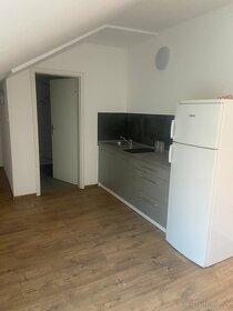 PRENÁJOM kancelárie/apartmánu- výmera 61 m2 - 5