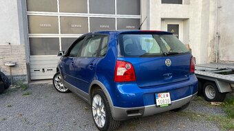 Rozpredam VW POLO CROSS 1.9TDI 77kw - 5