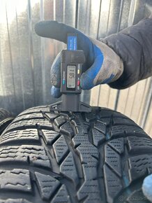 Nokian 205/55R16 zimné - 5