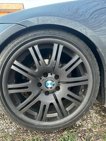 BMW 318i E90 - 5