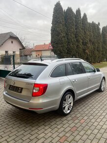 Škoda SuperB 2.0 TDI DSG -// F1 Riadenie, Navi, Bi-Xenon -// - 5