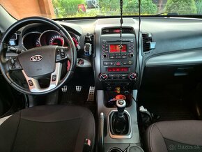 Kia Sorento AWD - 5