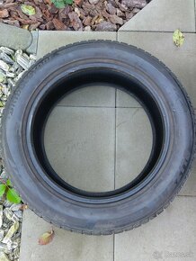 Bridgestone Blizzak 235/55 R19 - 5