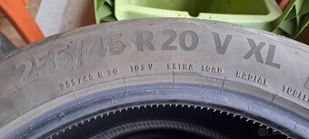 Continenatal Premium contac 6 255/45r20-105V - 5