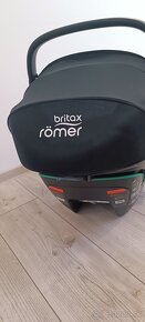 Autosedačka Britax romer vajicko - 5