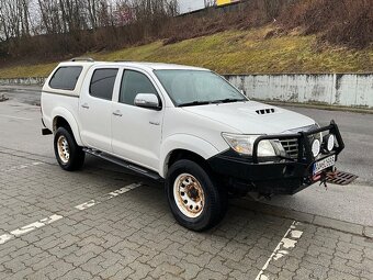 Toyota Hilux 3.0 D-4D 126 Kw M5 4x4 - 5