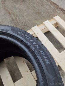 Pirelli 225/45 R18 M+S - 5