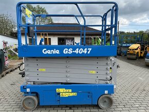 Nůžková plošina Genie GS-4047 - 5