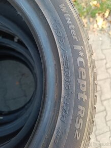 Zimné pneu Hankook 195/55 R16, DOT2520, 8mm - 5