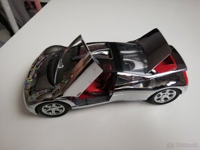 1:18  Audi Avus quattro  - Revell - 5