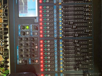 Digitálny mixpult Allen & Heath Qu-32 - 5