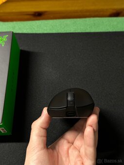 Razer Deathadder v3 Hyperspeed s 8kHz recieverom - 5