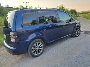 Vw touran 2.0 tdi dsg - 5