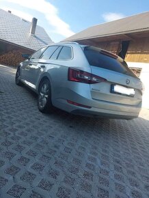 Škoda Superb Combi 2,0 TDI - 5