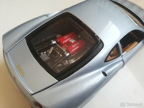 1:18 predam Ferrari+Bugatti Bburago - 5