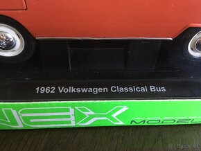 VW T1 Samba bus 1:18, Welly, TOP stav - zabalené - 5