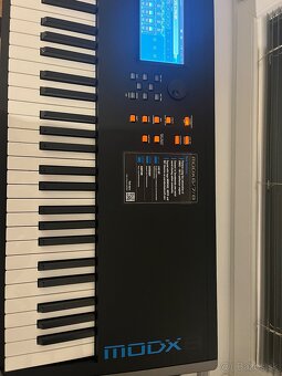 YAMAHA MODX 8 - 5