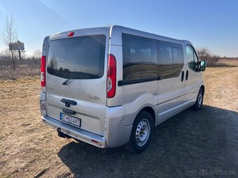 Renault Trafic Passenger L2 2,5 DCi 107KW - 5