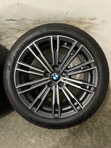 Letná sada BMW 5x112 R18 Styling 790M - G20 G21 G22 G23 - 5