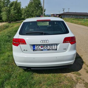 Predám Audi A3 Sportback 1.6 TDI 105k DPF Ambiente - 5