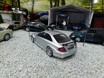 model auta Mercedes C209 Coupe CLK AMG DTM Otto mobile 1:18 - 5