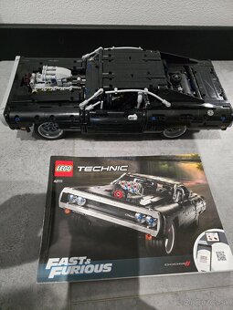 Predam original LEGO Technic 42111 Domov Dodge Charger - 5