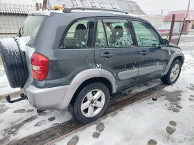 Toyota RAV4 2.0 D, 85 kw, M5, 2003, 4x4 - 5