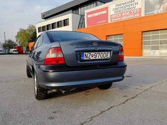 Opel Vectra B - 5