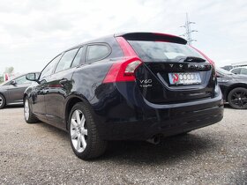 Volvo V60 D3 2.0L 150k Momentum Geartronic - 5