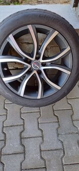 215/55 R18 - 5