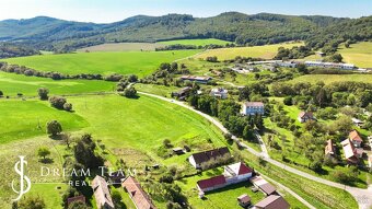 Stavebný pozemok o veľkosti 1524m2 v obci Beluj, okr. BS - 5