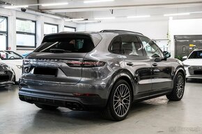 Porsche Cayenne - 5